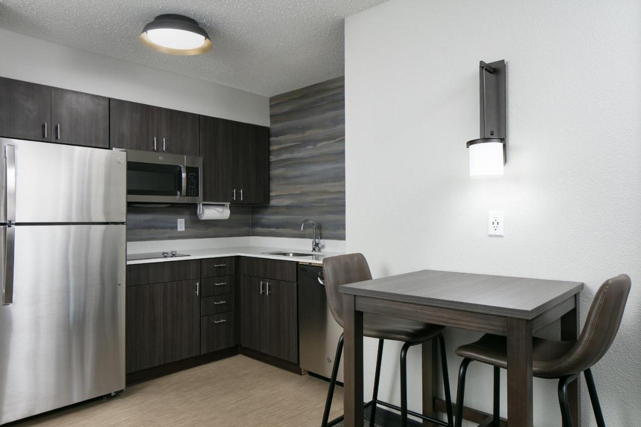 Residence Inn By Marriott Tulsa South Екстериор снимка