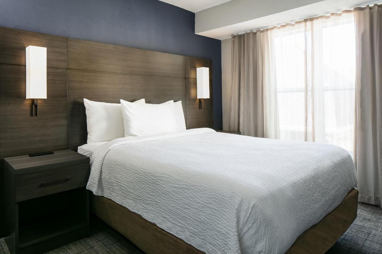 Residence Inn By Marriott Tulsa South Екстериор снимка