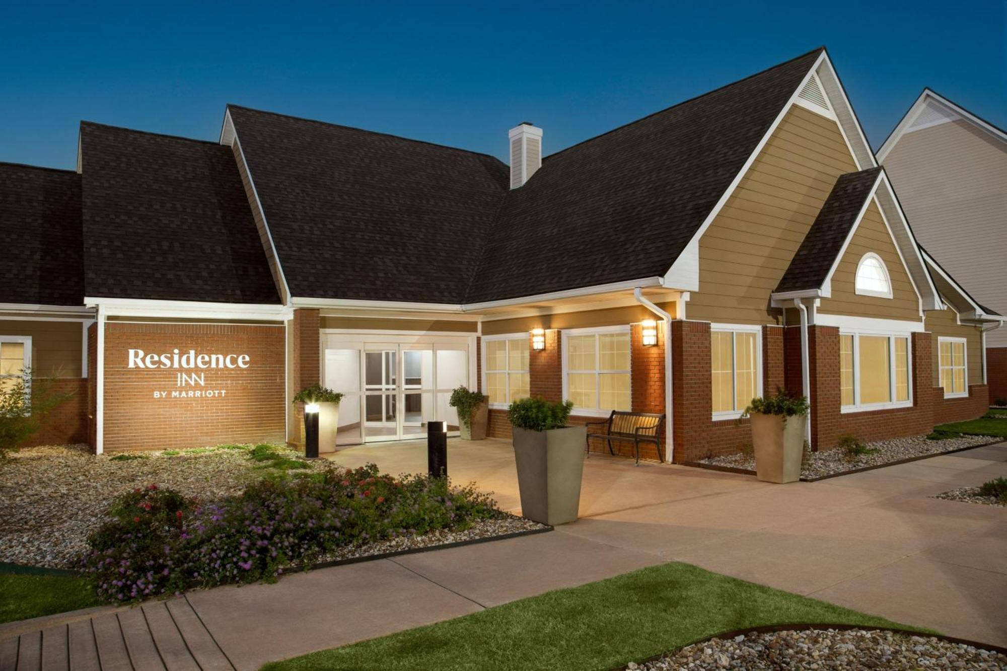 Residence Inn By Marriott Tulsa South Екстериор снимка