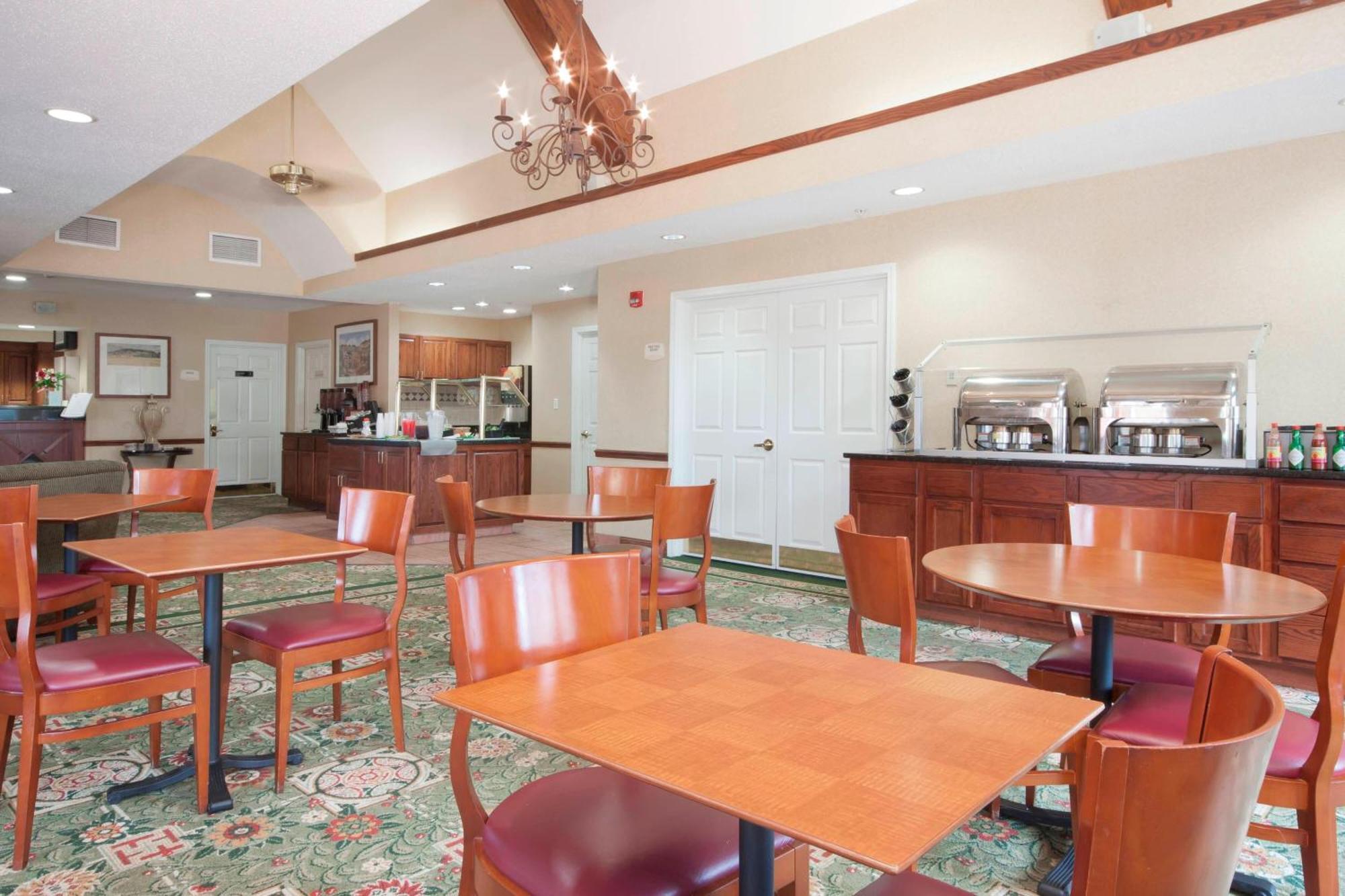 Residence Inn By Marriott Tulsa South Екстериор снимка